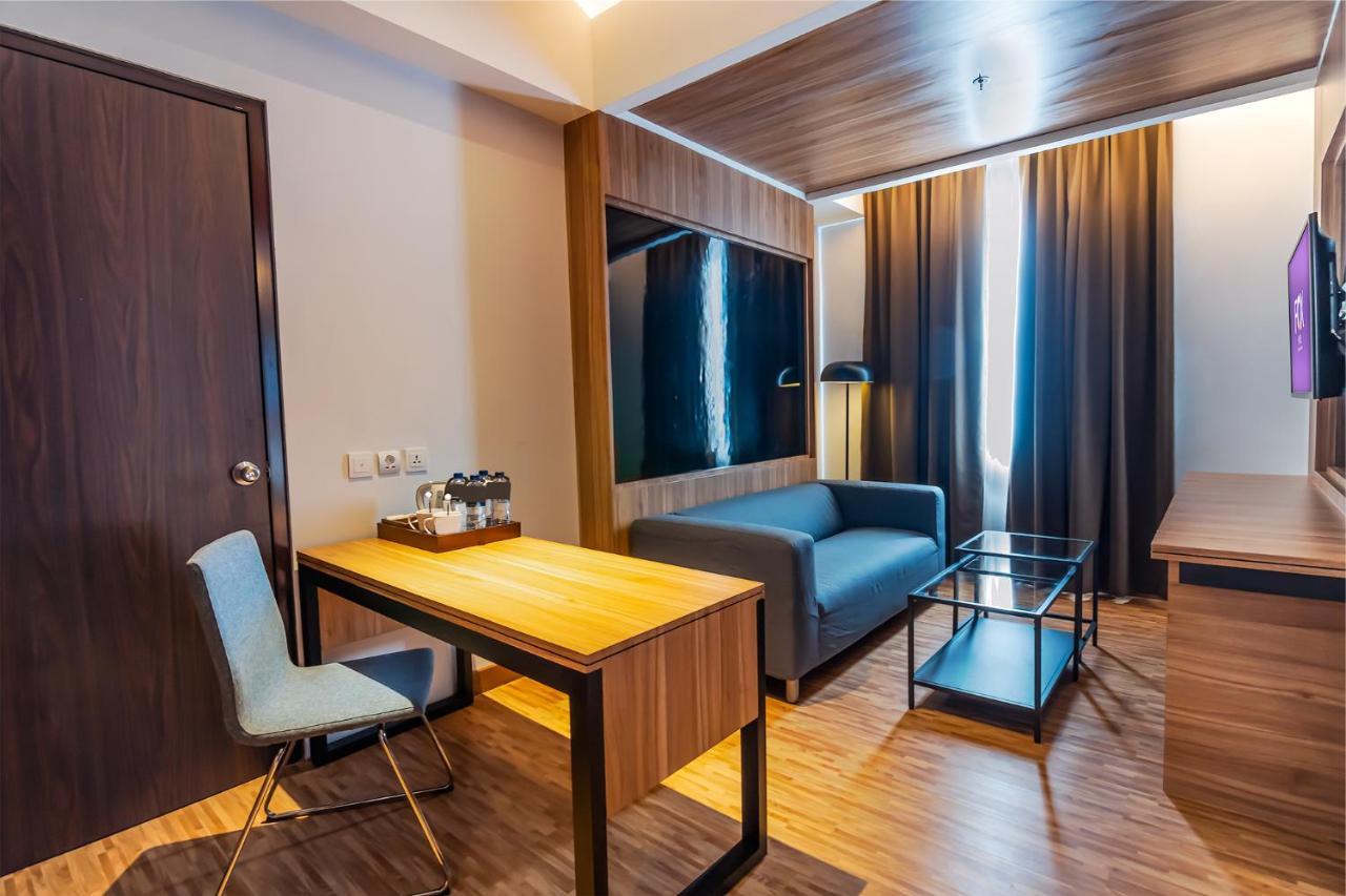 Fox Hotel Джаяпура Екстериор снимка