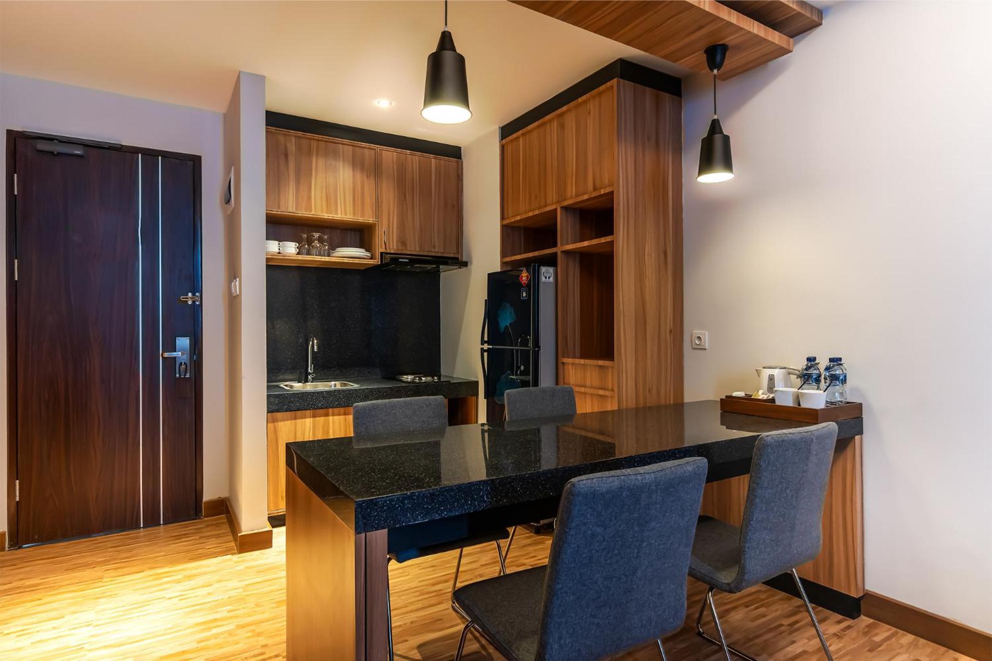 Fox Hotel Джаяпура Екстериор снимка
