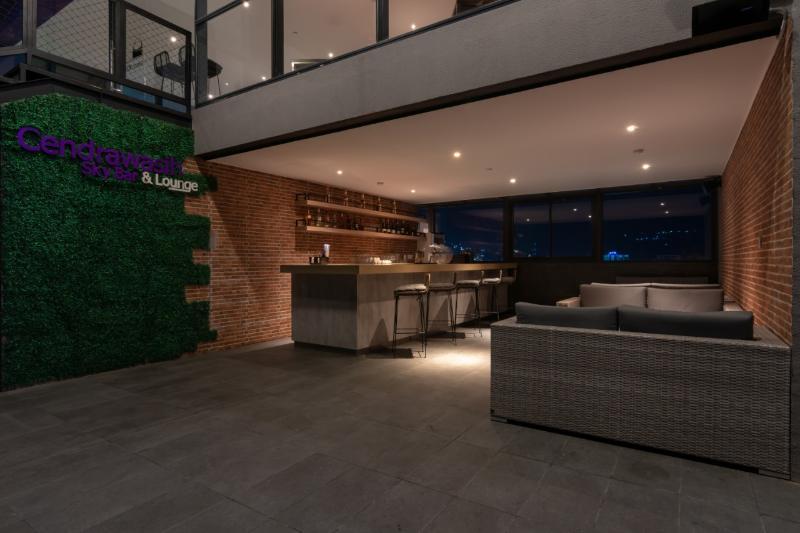 Fox Hotel Джаяпура Екстериор снимка